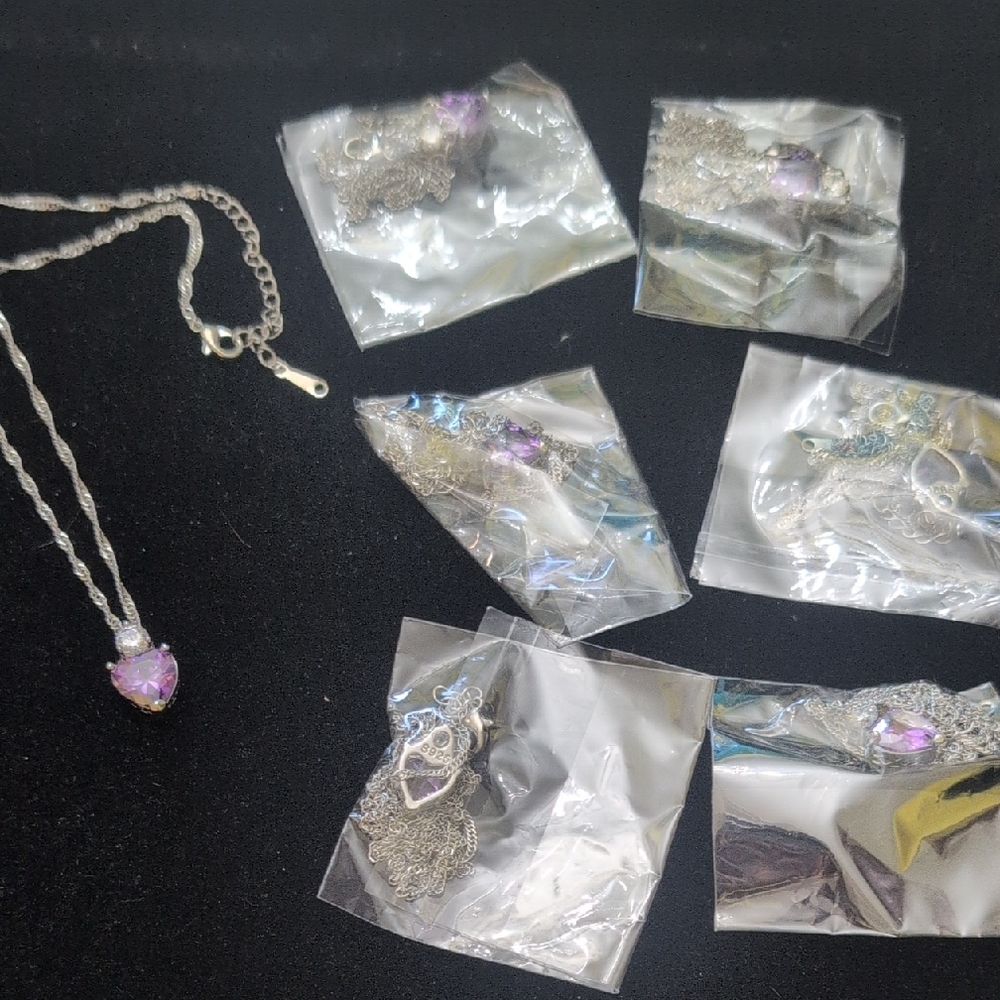 Elegant Silver and Purple Pendant Necklace